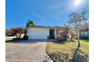 2595 Salzburg Loop, WINTER HAVEN