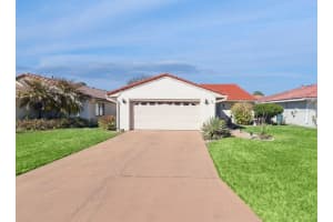 688 Augusta Rd, WINTER HAVEN