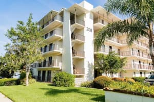 208 Lake Howard Dr Nw #104, WINTER HAVEN 208 Lake Howard Dr Nw #104, WINTER HAVEN