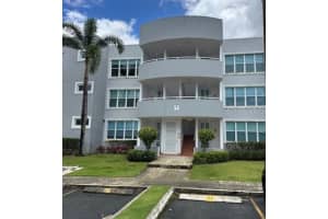 Apt. 203 Cond. Terrazas De Montecasino, TOA ALTA