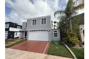 Jardines De Casablanca J5 Calle California, TOA ALTA