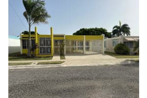 Urb. Solymar F-11 Calle Arecife, PATILLAS