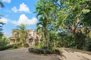 513 Tintillo Street St, BAYAMON