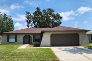 609 Estrada Ln, KISSIMMEE