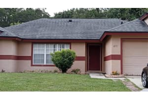 875 High Point Cir, MINNEOLA