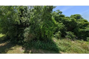 4064 Santa Barbara Dr, SEBRING