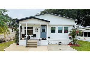 64 Citrus Ridge Dr, DAVENPORT