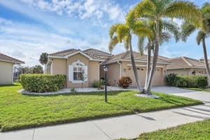 177 Valencia Lakes Dr, VENICE