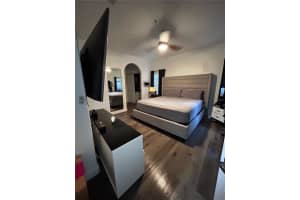 7166 Regina Way, ORLANDO