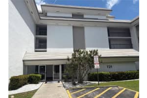 721 N Pine Island Rd #401, PLANTATION