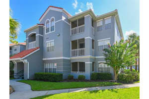 18001 Richmond Place Dr #227, TAMPA