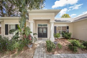 81 Vandermeer St, OAKLAND
