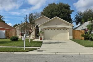 2045 White Eagle St, CLERMONT