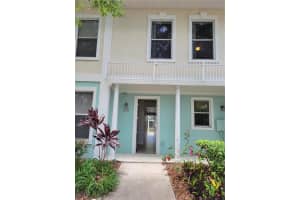 628 Cornerstone Dr, KISSIMMEE