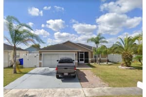 1704 Casuarina Ln, KISSIMMEE