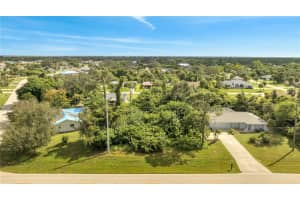 18571 Edgewater Dr, PORT CHARLOTTE