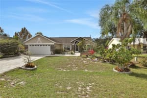 217 Chris Ct, DAVENPORT