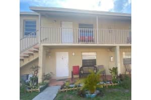 725 Michigan Ct #3, ST CLOUD