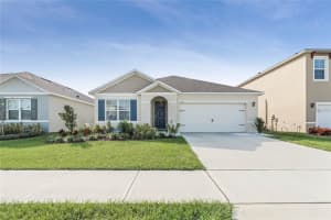 527 Noble Ave, DAVENPORT