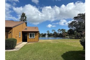 156 Lakewood Village Cir #156, DAYTONA BEACH