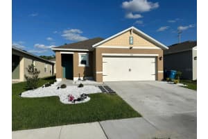 735 Chinoy Rd, DAVENPORT