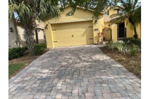 2502 Palm Tree Dr, POINCIANA 2502 Palm Tree Dr, POINCIANA