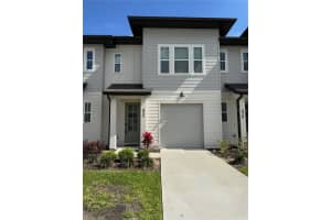 835 Longboat Dr, DAVENPORT