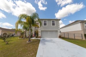 905 Gloucester Ct, KISSIMMEE