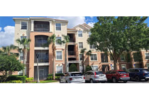 8296 Portofino Dr #401, DAVENPORT