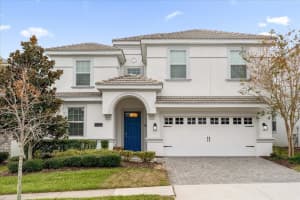 9020 Stinger Dr, DAVENPORT