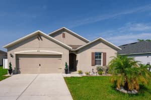 4190 Roberta Dr, WINTER HAVEN