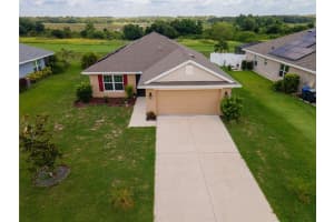 1158 Legatto Loop, DUNDEE