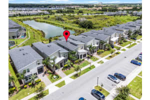 661 Drop Shot Dr, DAVENPORT