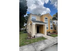 2421 Summerfield Way, KISSIMMEE