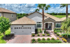 1452 Mickelson Ct, DAVENPORT