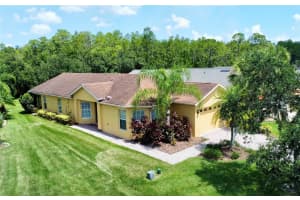 432 Grand Canal Dr, POINCIANA