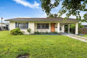 766 Bates Ave Sw, WINTER HAVEN