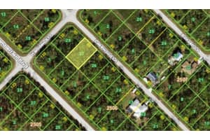403 Lakewood Ln, PORT CHARLOTTE
