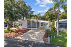 6084 Southern Oaks Dr Se, WINTER HAVEN