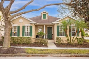 7401 Astina St, REUNION