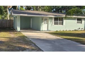 110 Mariann Ln, EDGEWATER
