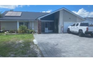 836 E Flag Ln, KISSIMMEE