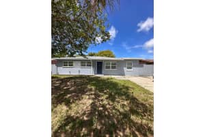 930 Alford St, TITUSVILLE