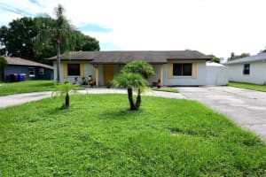 615 N Forrest Ave, KISSIMMEE