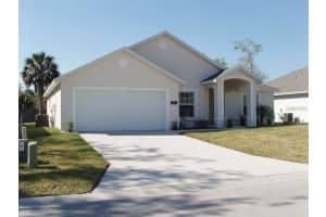 236 Paradise Woods Ct, DAVENPORT