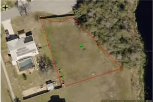 3057 Avon Ct, DELTONA