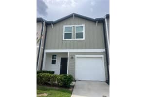 927 Grandin St, DAVENPORT