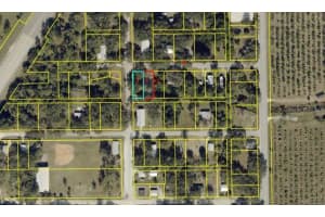 851 Caloosahatchee Ave #3, LABELLE