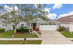 211 Lockbreeze Dr, DAVENPORT 211 Lockbreeze Dr, DAVENPORT