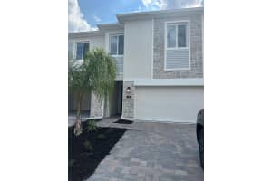 157 Nine Iron Dr, DAVENPORT 157 Nine Iron Dr, DAVENPORT